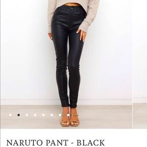 NWT- Final sale Item and can’t return.. From Online boutique..